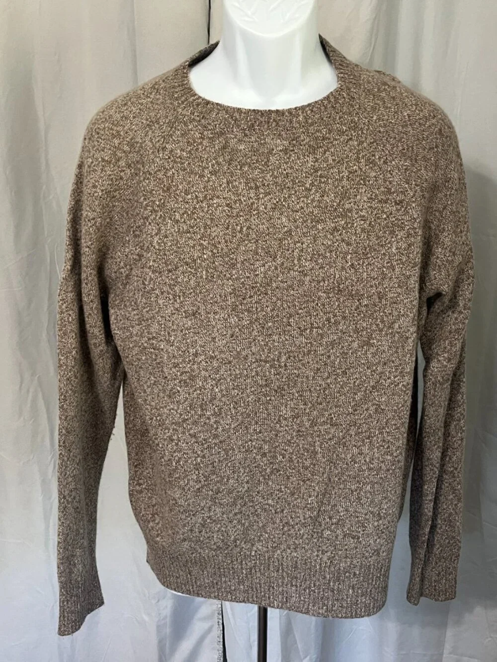 🧶 J. Crew Men’s L Lambswool Blend Crewneck Sweater Tan Flecked EUC ✨
